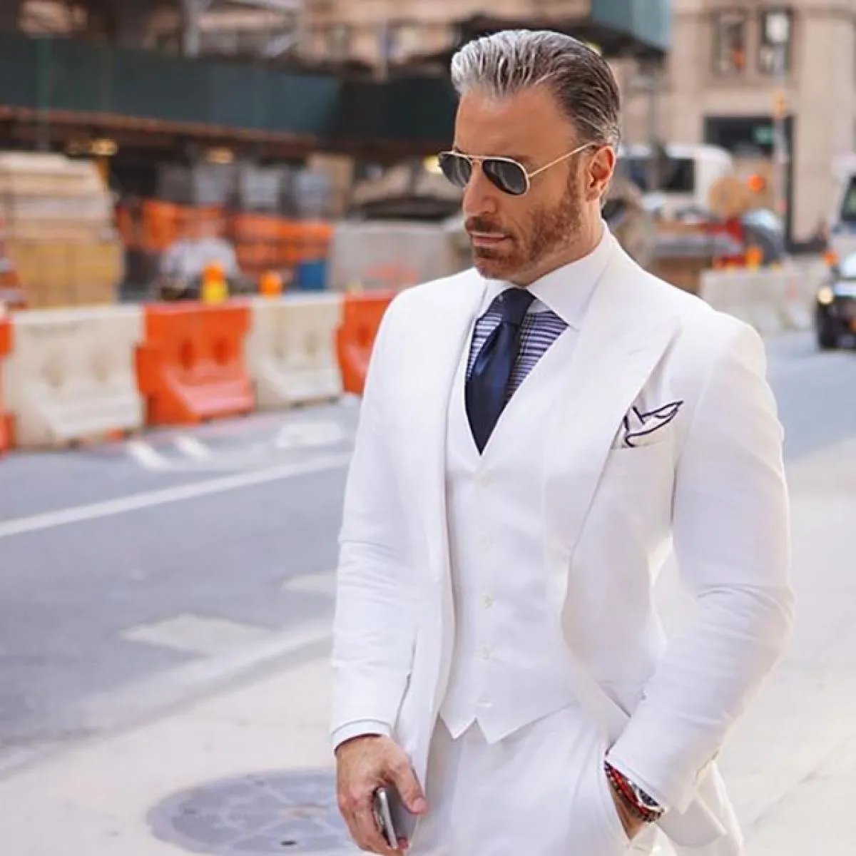 Abiti da uomo con risvolto ampio con visiera per smoking da sposa 2022 Giacca da sposo bianca da sposo migliore 3 pezzi Smart Ca