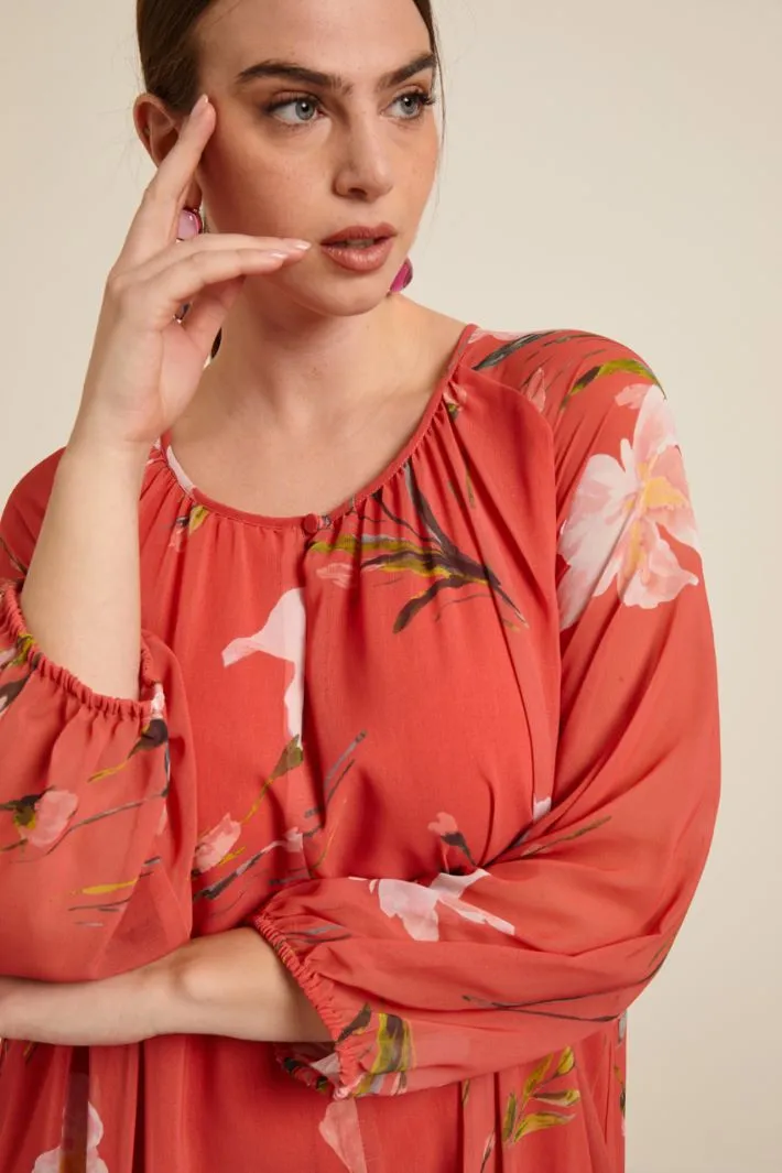 Abito in georgette con cintura