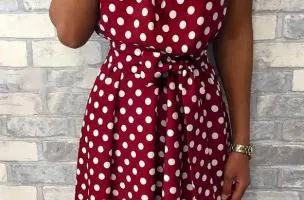 Abito midi con stampa pois Moulisha, bordeaux