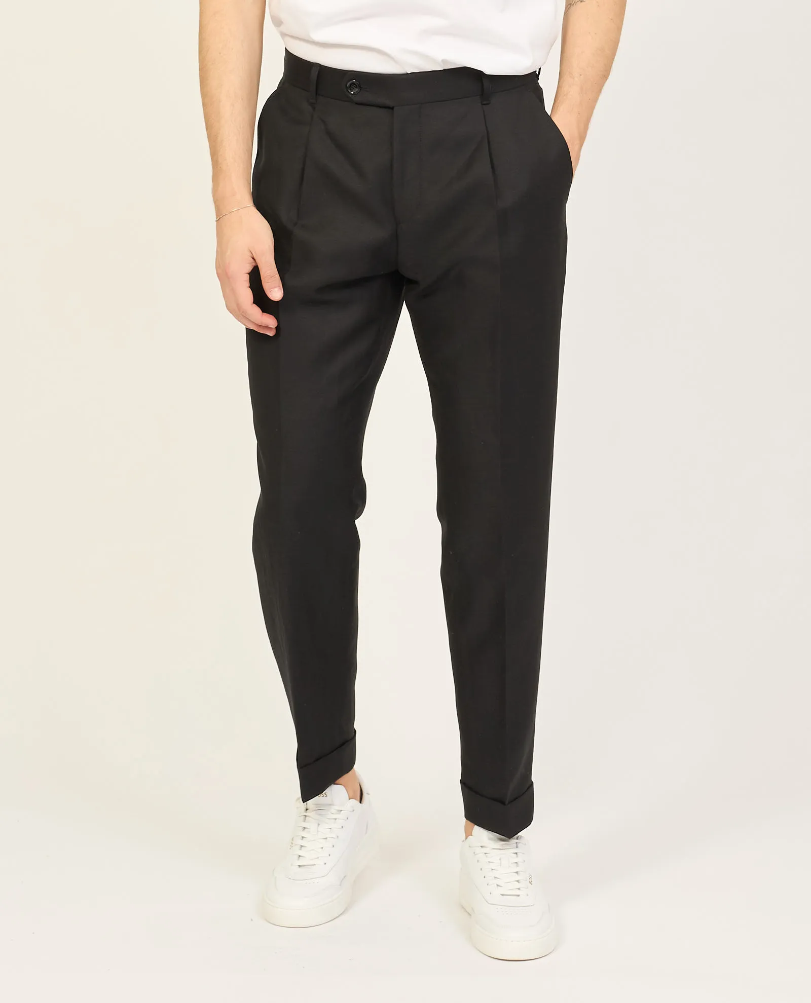 Abito uomo Boss slim fit in misto lino