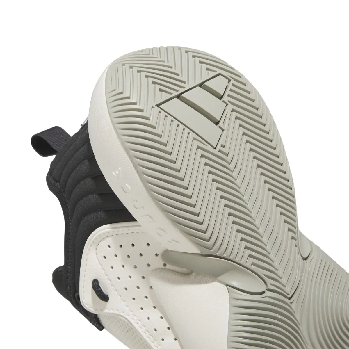 ADIDAS Trae unlimited junior