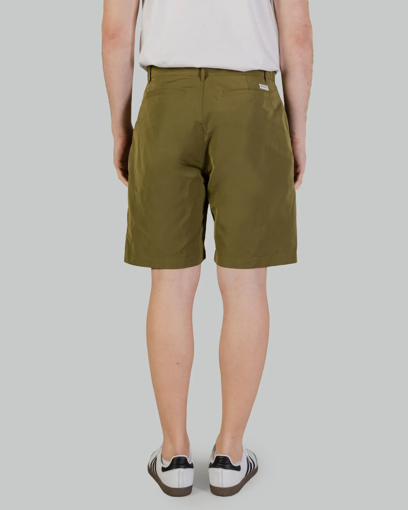 Bermuda Aquascutum ACTIVE CARGO SHORT Verde Oliva