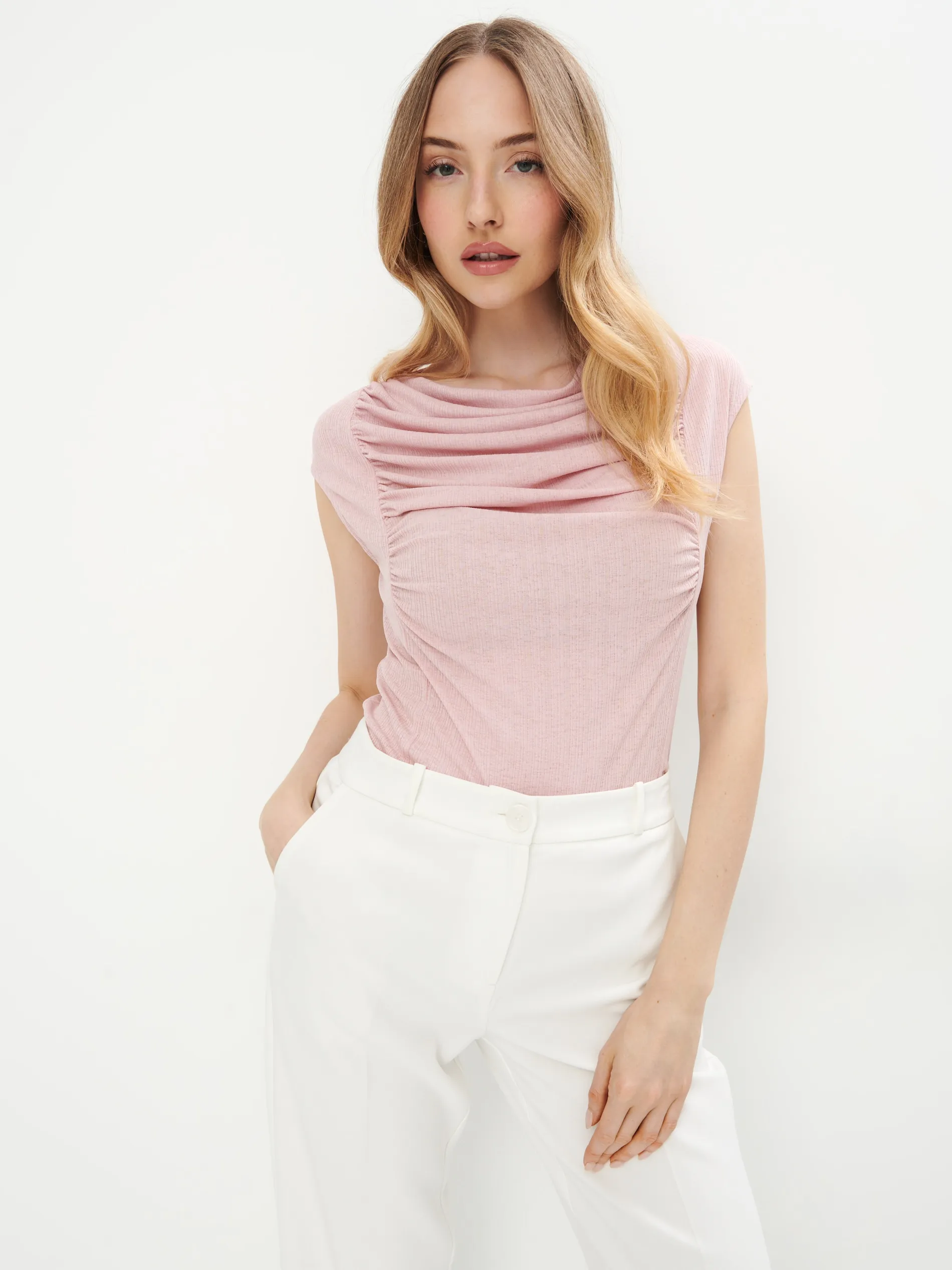 Blusa con arricciatura
