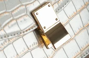 Borsa a mano stampa coccodrillo, bianco-oro