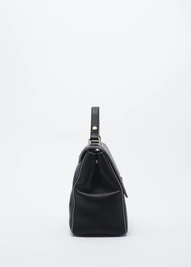 Borsa in ecopelle con decorazioni