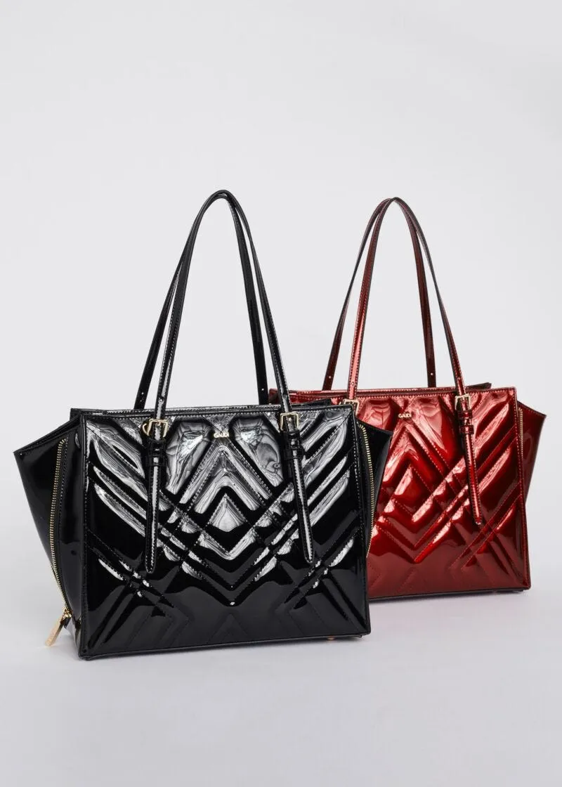Borsa in vernice matelassé