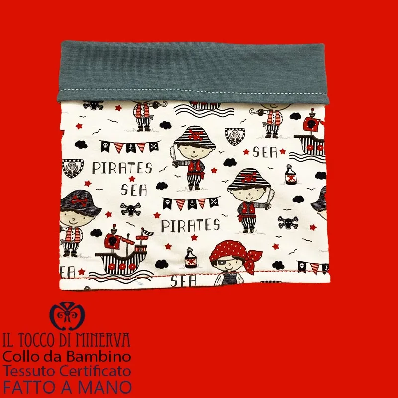 Collo da Bambino in Cotone Certificato Pirati fondo bianco carta da zucchero - Fatto a Mano