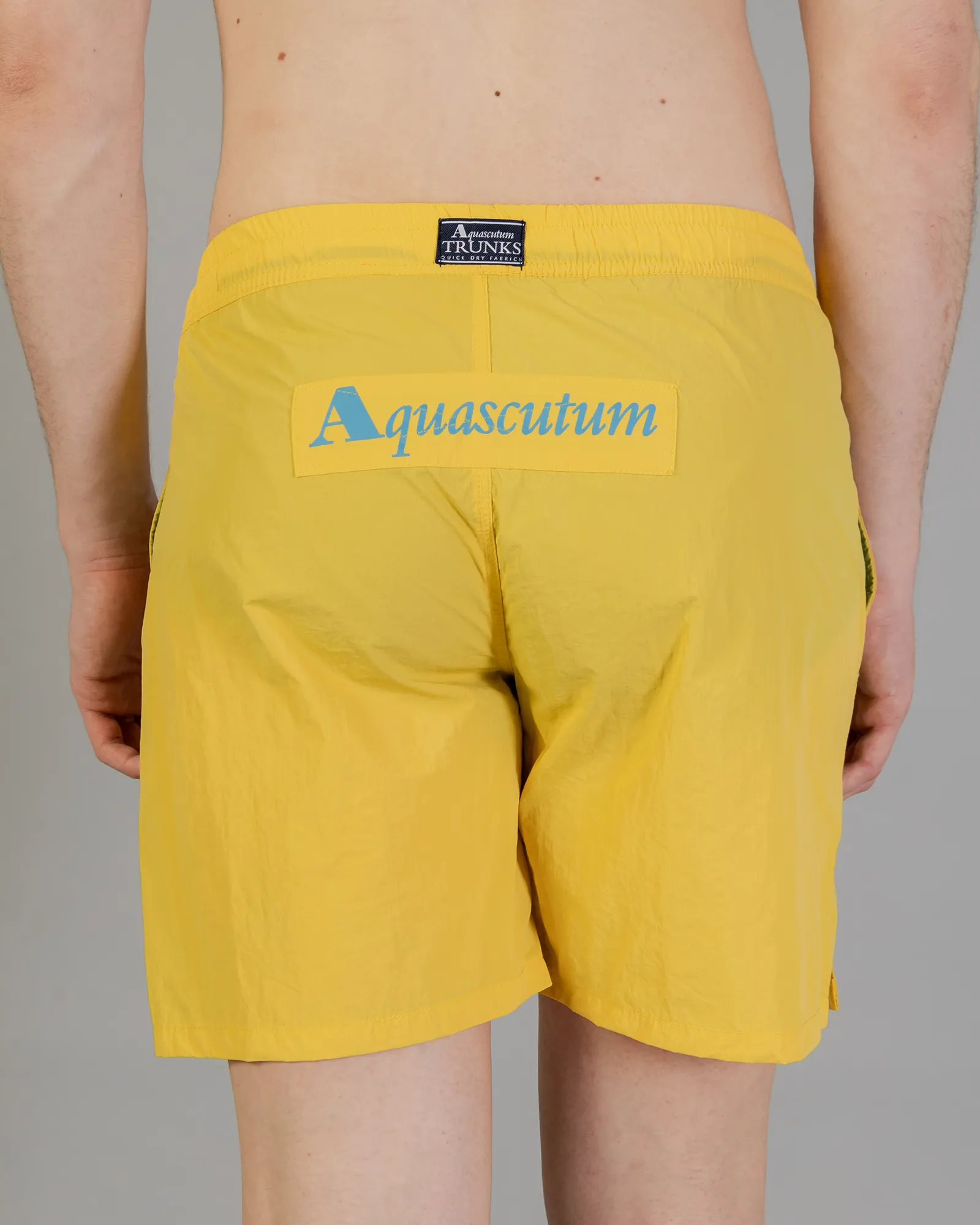 Costume da bagno Aquascutum BEACH TEAM VOLLEY Giallo
