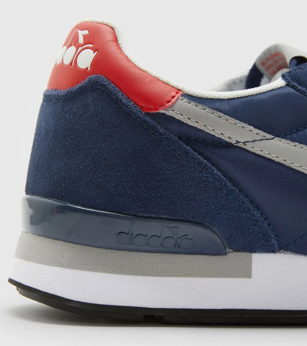 DIADORA Camaro