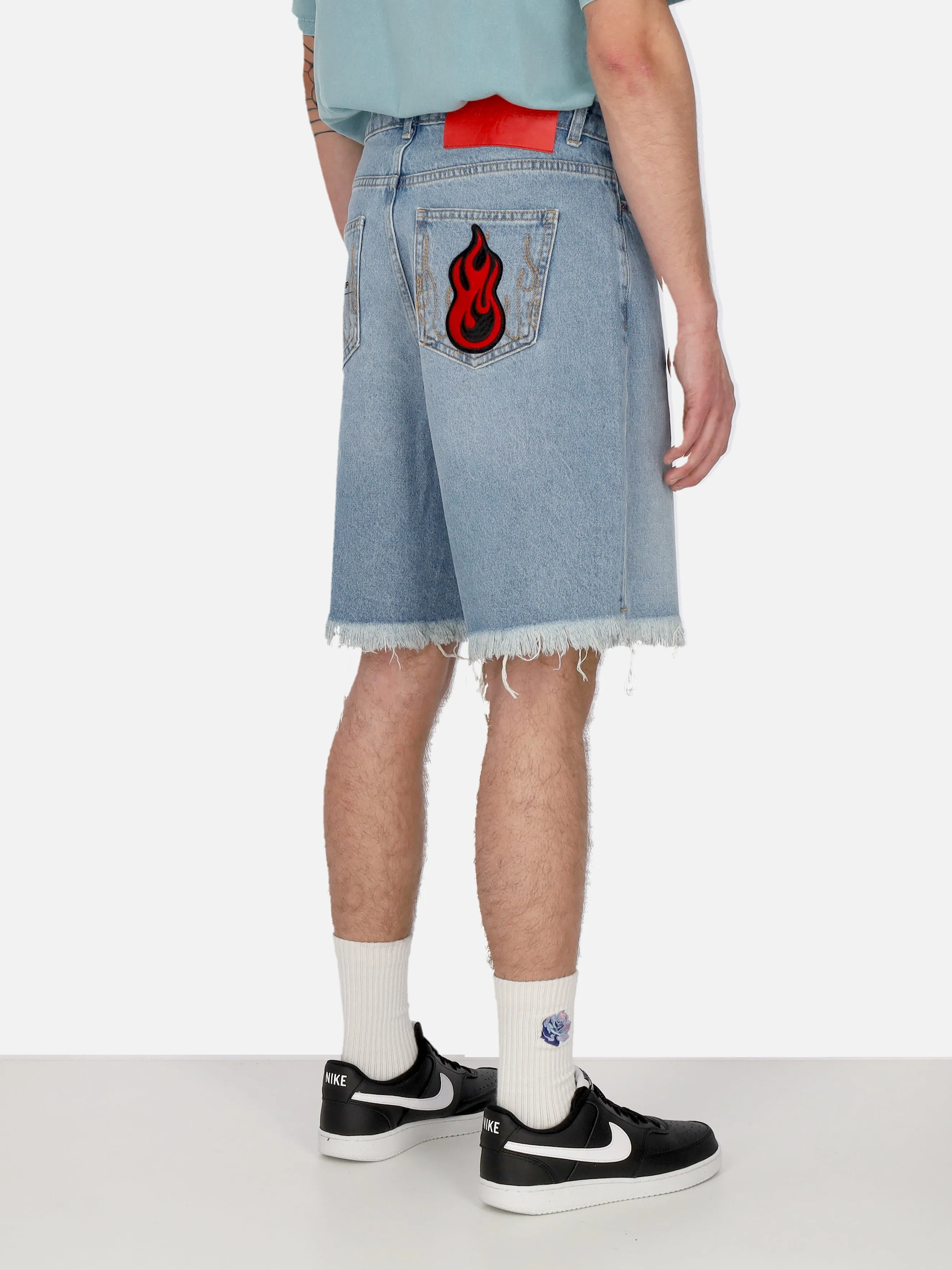 Jeans Corto Uomo Printed Logo and Flames Patch Shorts Blue Denim