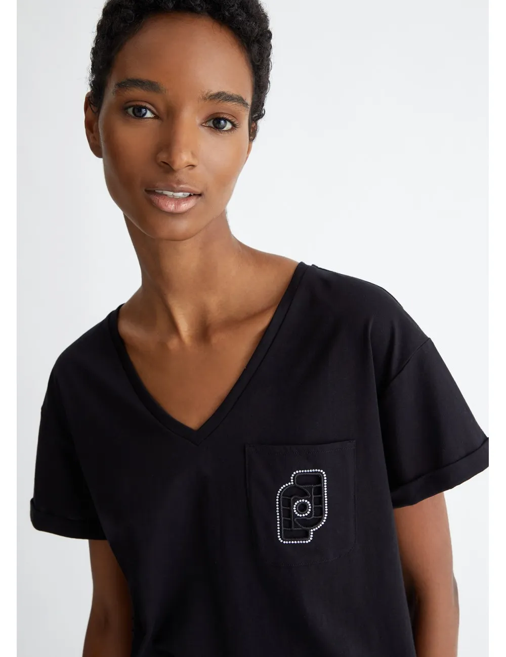 MA4323 N9389 T SHIRT DONNA LIU JO CON TASCHINO SCOLLO V MANICHE CORTE LOGO WOMAN