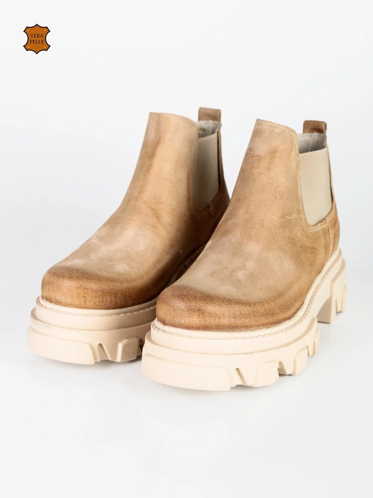 Made In Italy Bottines chelsea en daim avec plateforme