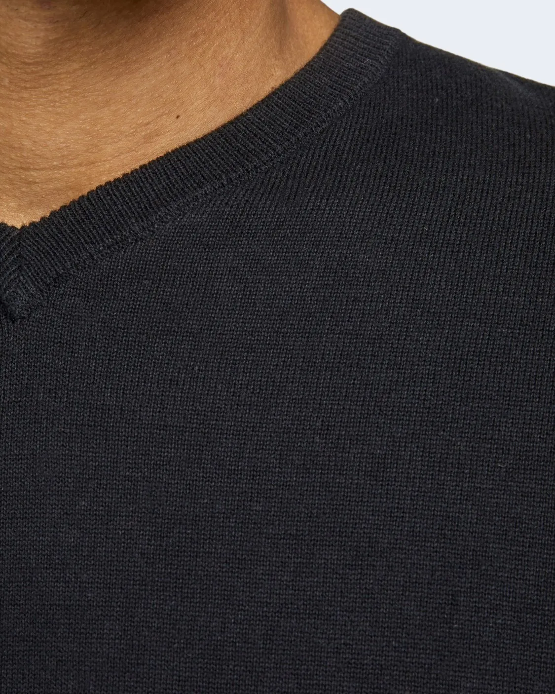 Maglia Jack Jones JJEBASIC KNIT V-NECK NOOS Nero