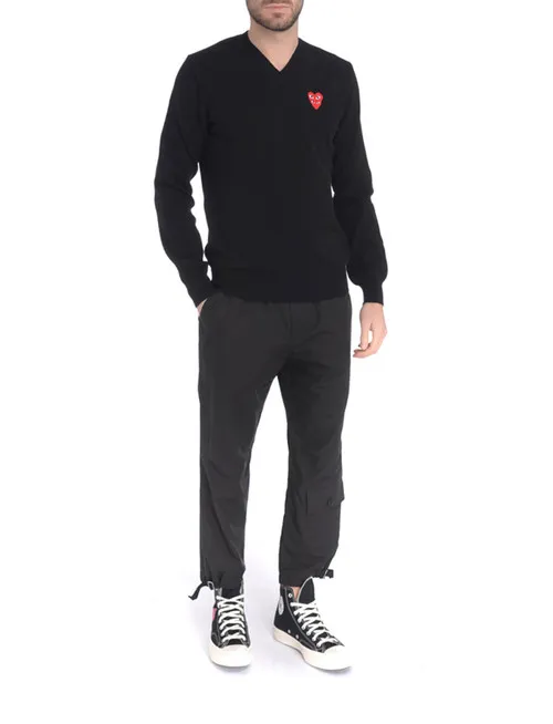 Maglione Comme Des Garçons PLAY nero con cuori sovrapposti