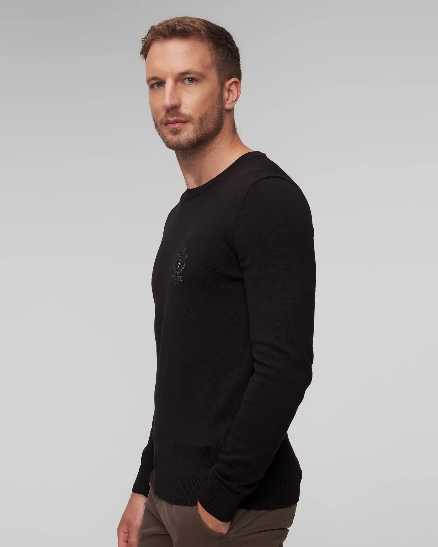 Maglione nero da uomo Aeronautica Militare 242MA1513L506-34300
