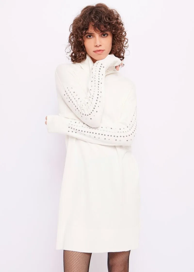 Mini abito con borchie e strass