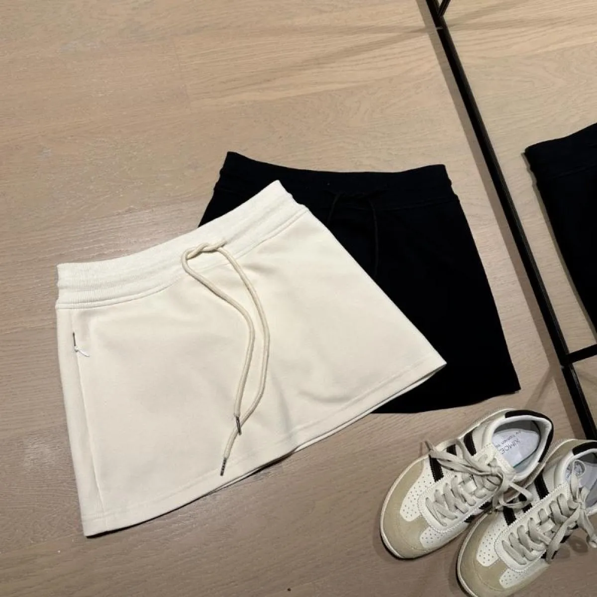 Minigonne Donna Vita alta Sportivo Solido Casual Coulisse Design Una linea morbida e ampia Ulzzang Stile Moda Estate Tutto Ma