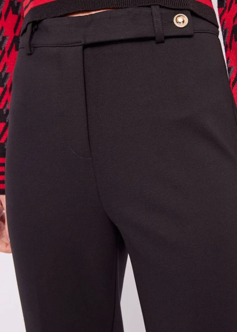 Pantaloni bootcut