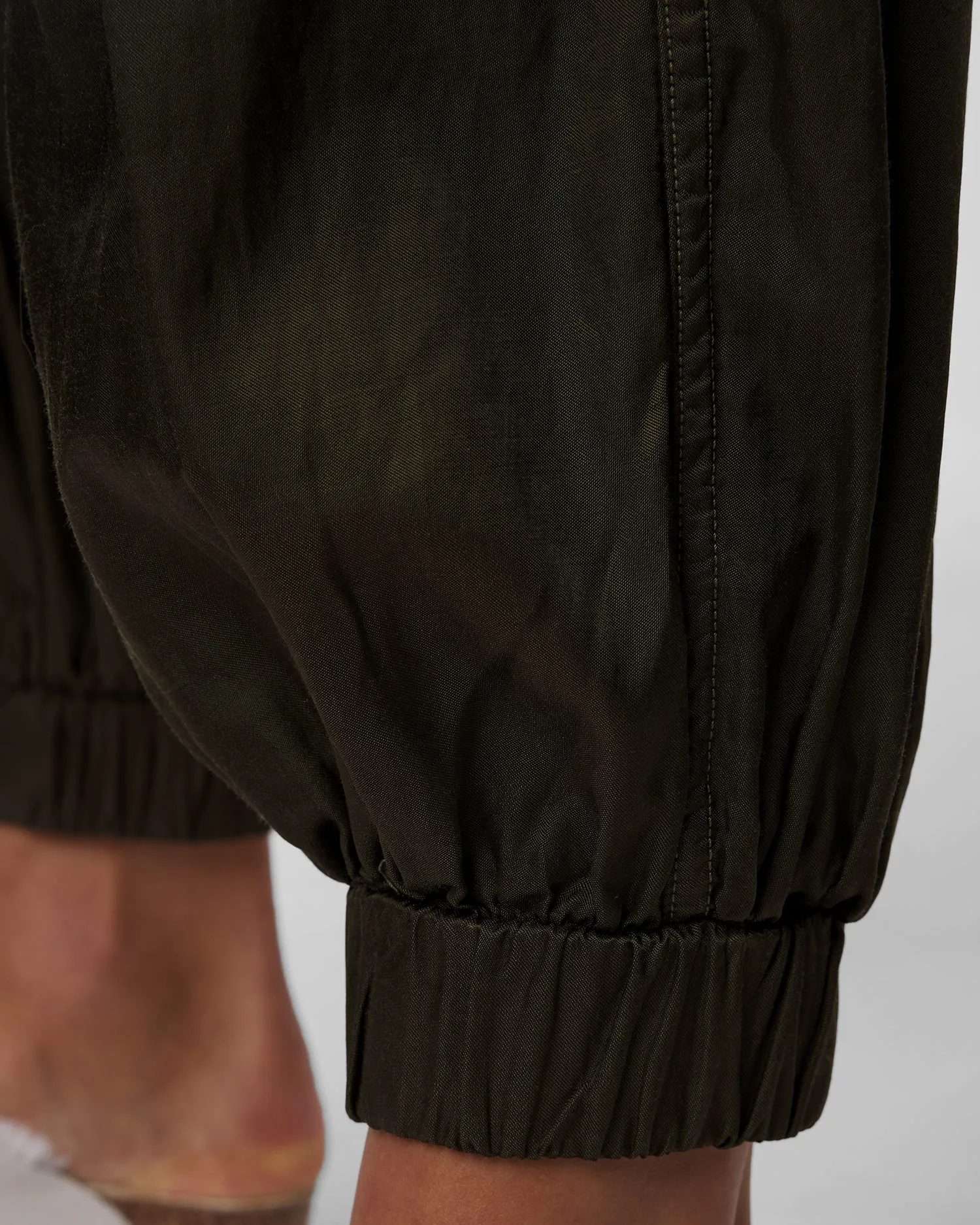 Pantaloni cachi da donna Deha D12395-26618