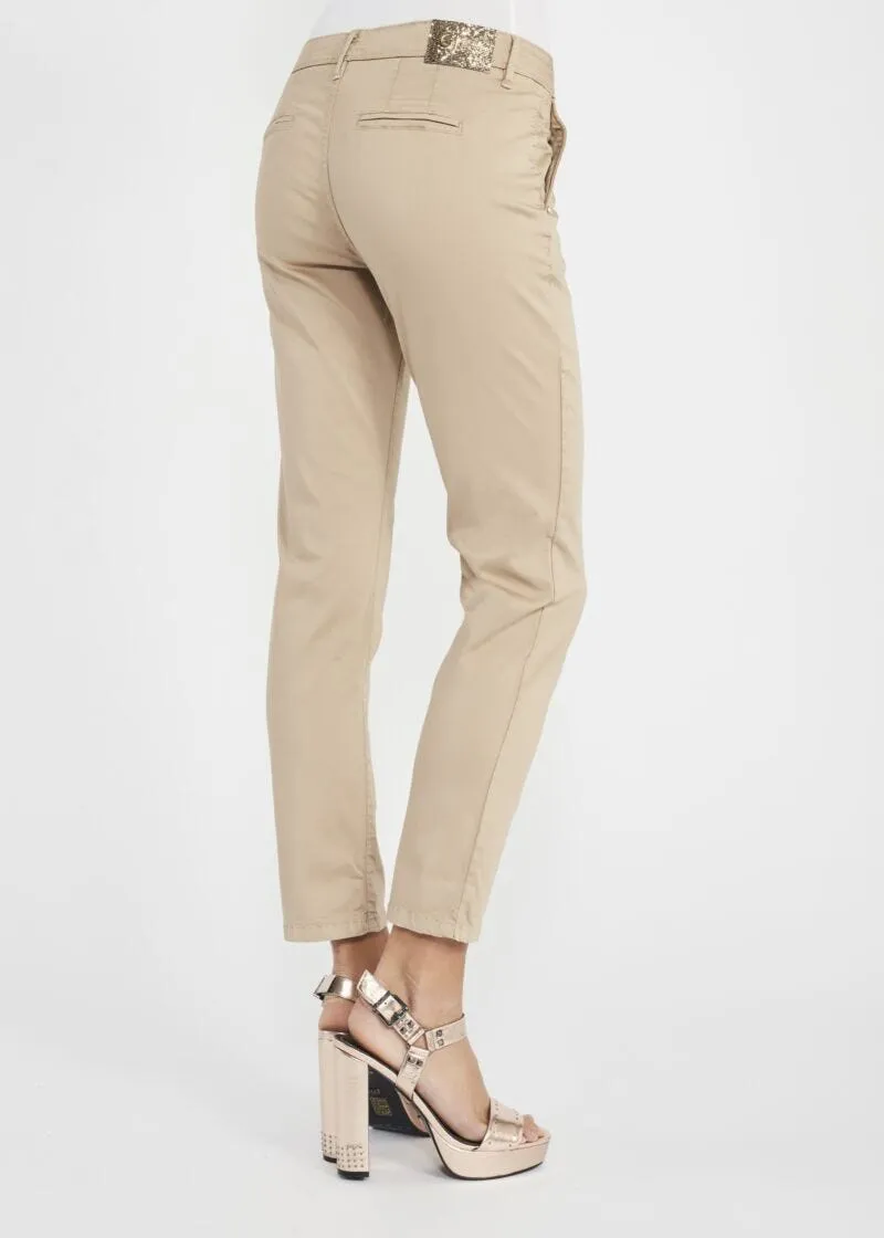 Pantaloni chino in raso di cotone