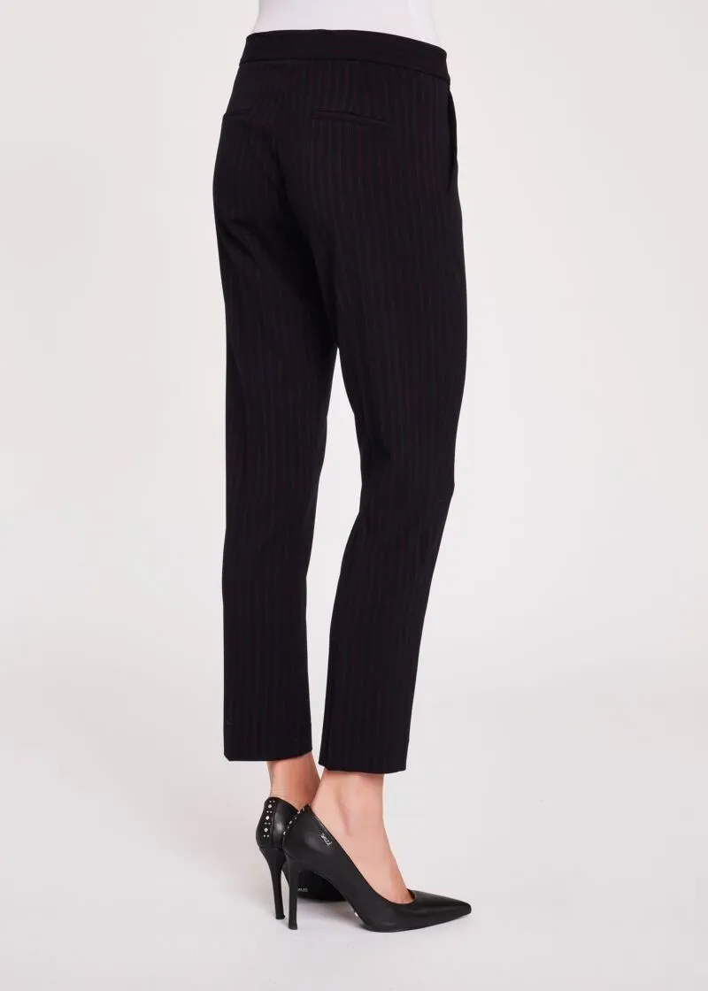 Pantaloni gessati a sigaretta