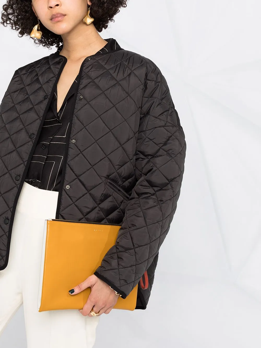 Piumino trapuntato oversize in nero - toteme - donna