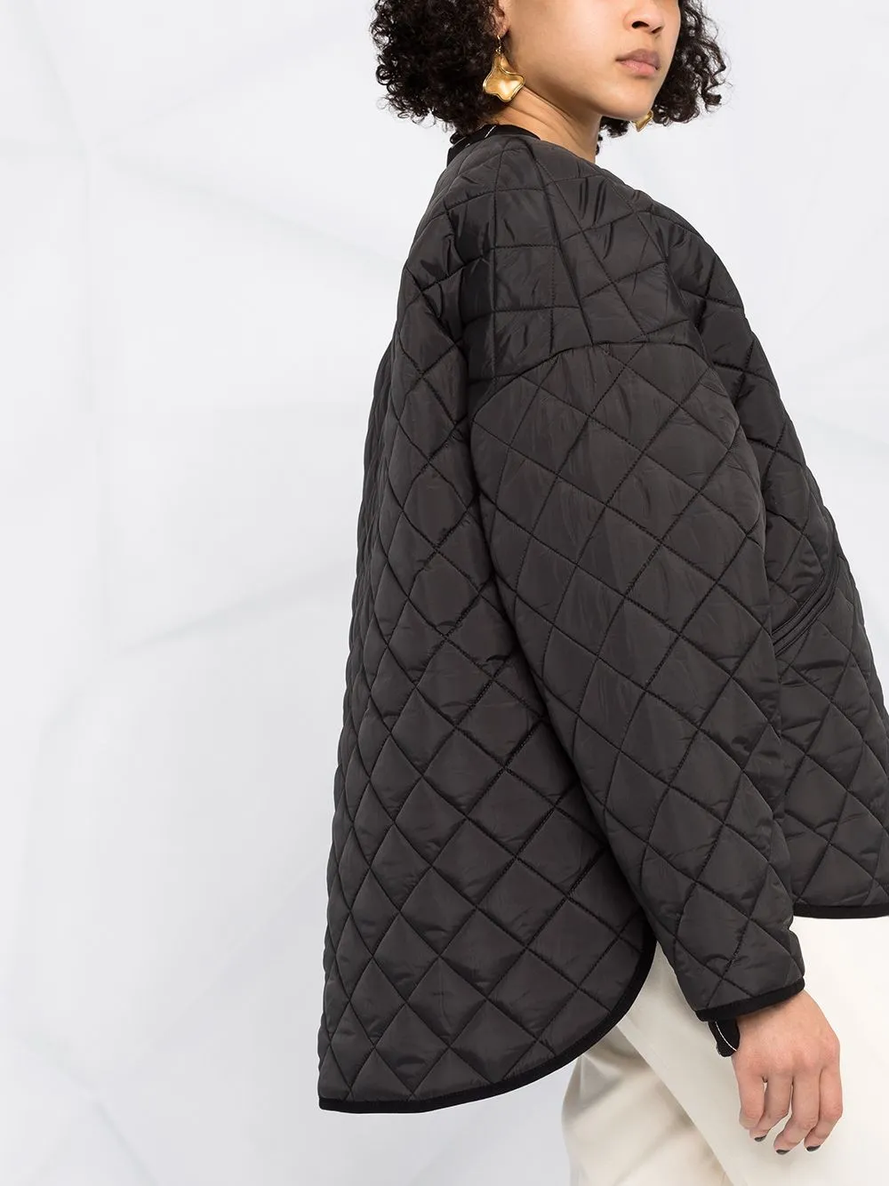 Piumino trapuntato oversize in nero - toteme - donna