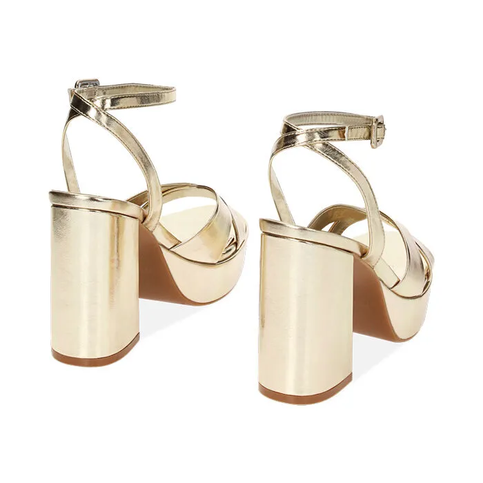 Sandali oro in laminato, tacco 10,8 cm