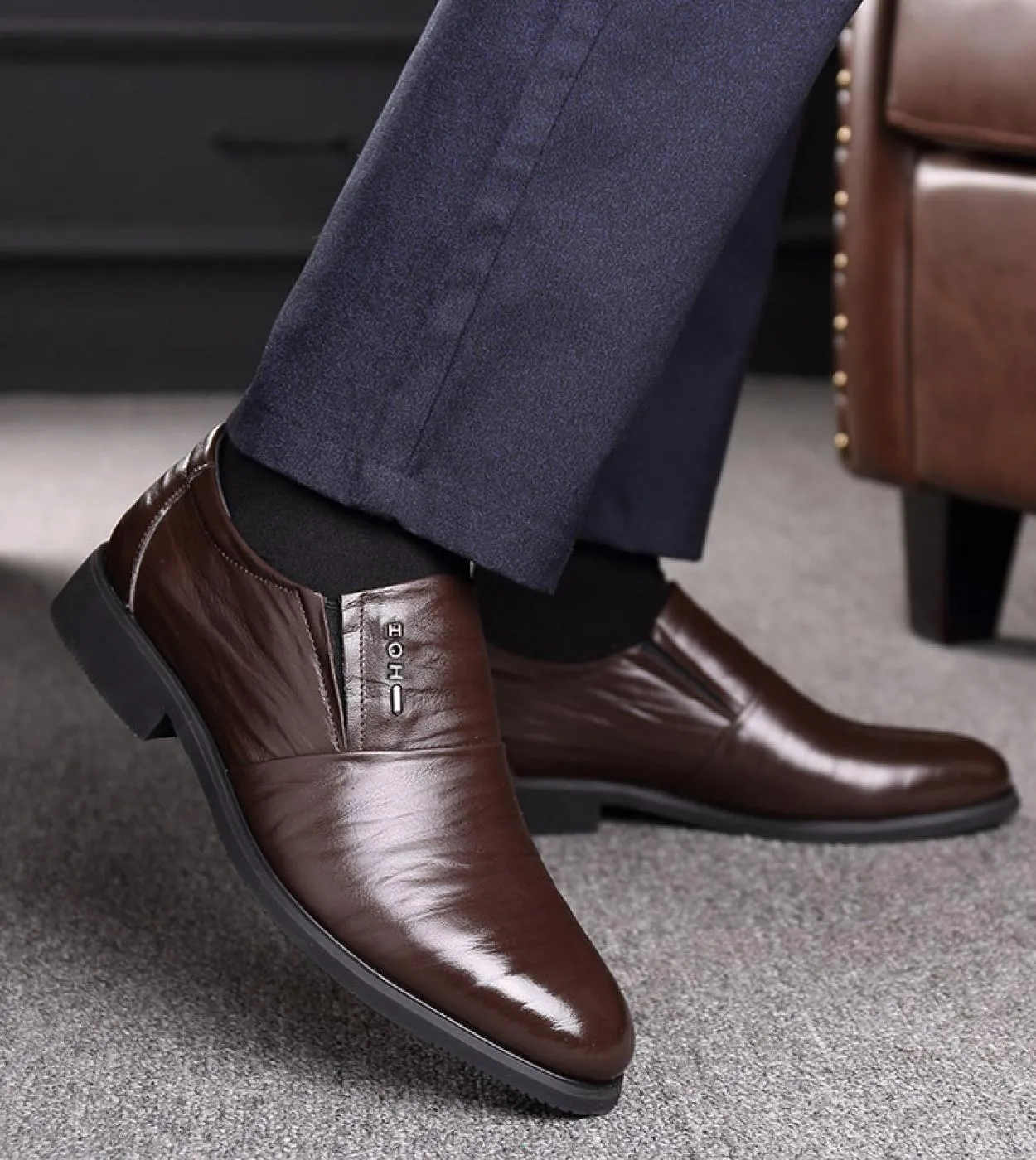 Scarpe da uomo nuove Scarpe in pelle di vacchetta in pelle Scarpe da uomo comode basse Scarpe singole casual britanniche Scarpe