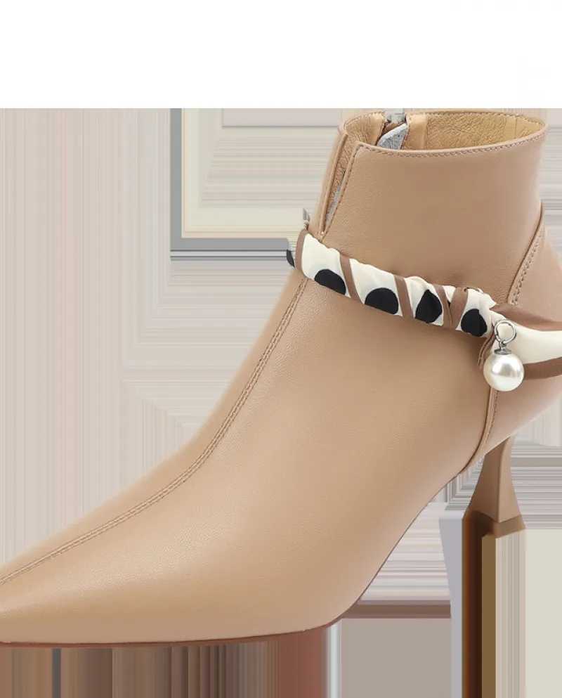 Stivaletti e stivaletti francesi Tacchi alti invernali a punta Tacchi alti da donna Scarpe da donna di fascia alta con perle a s