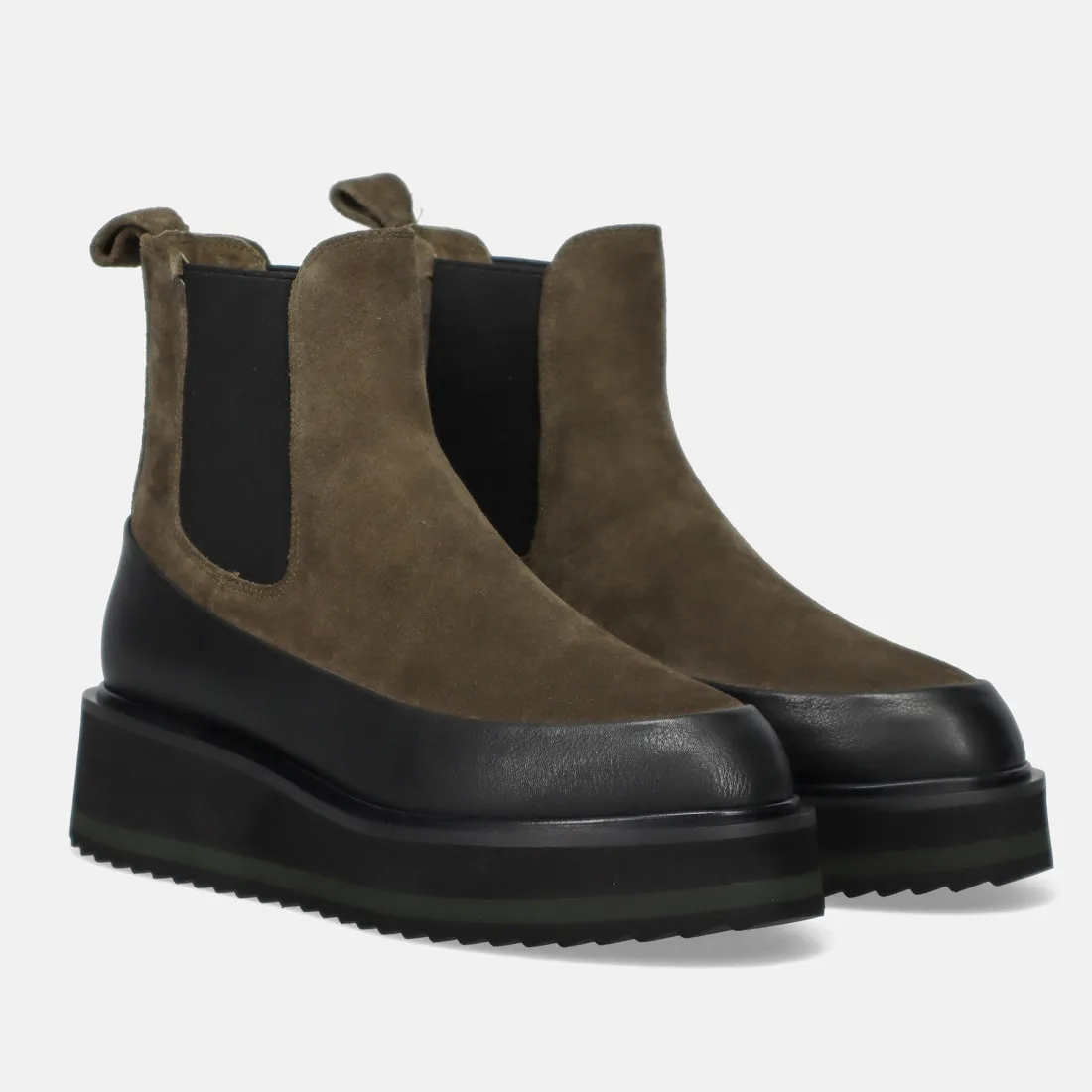 Stivaletto Chelsea Rahya Grey in suede oliva con zeppa bassa