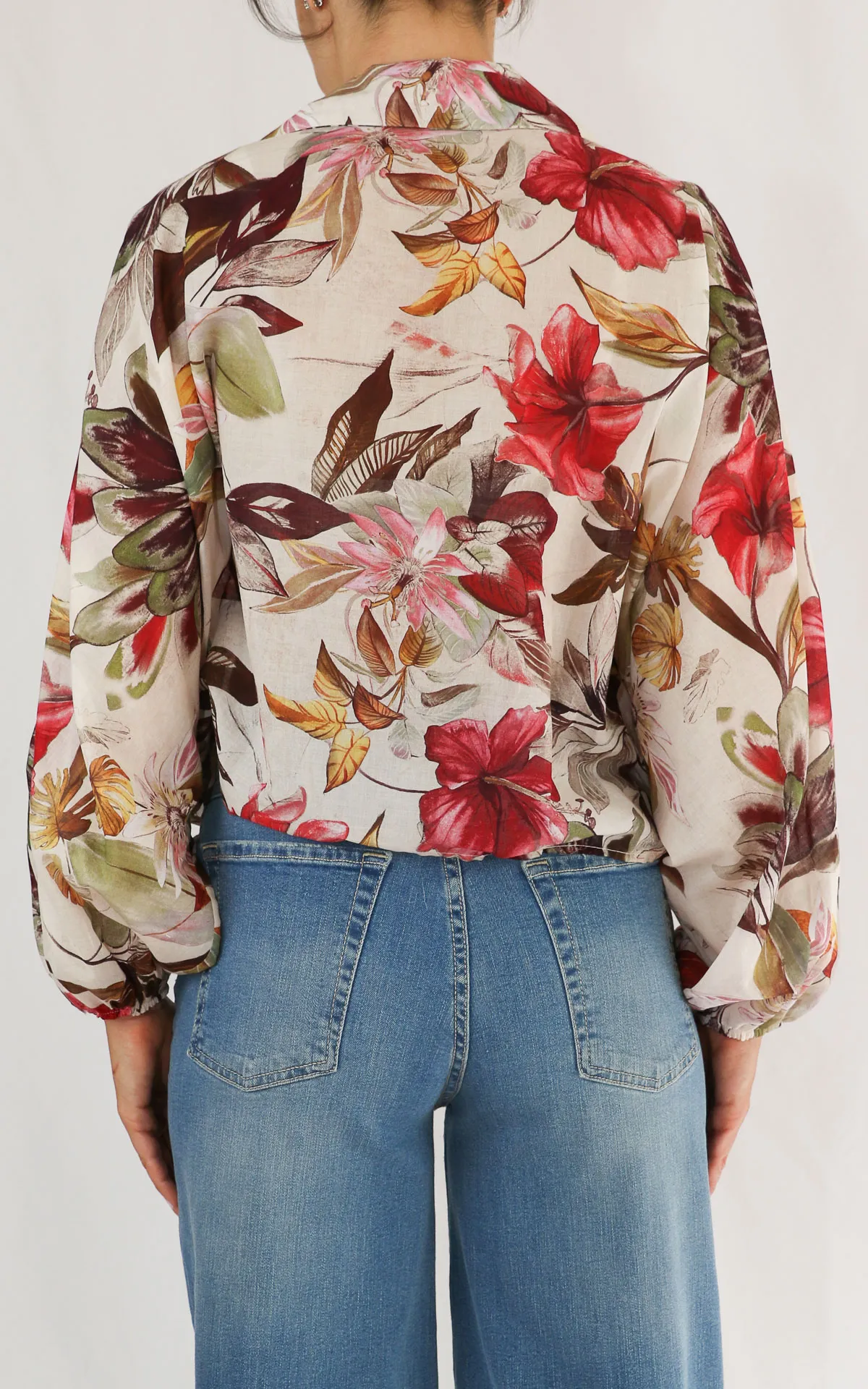 SUSYMIX – Camicia fiori con nodo – BURRO